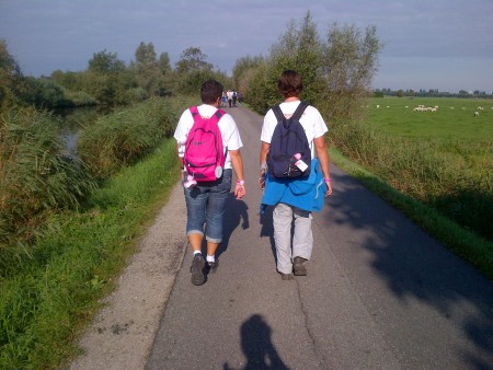 Ingrid en Helene ergens bij Nederhorst den Berg