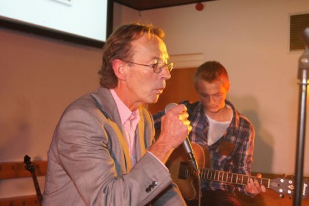 Martin en zoon Steven, Lean on me